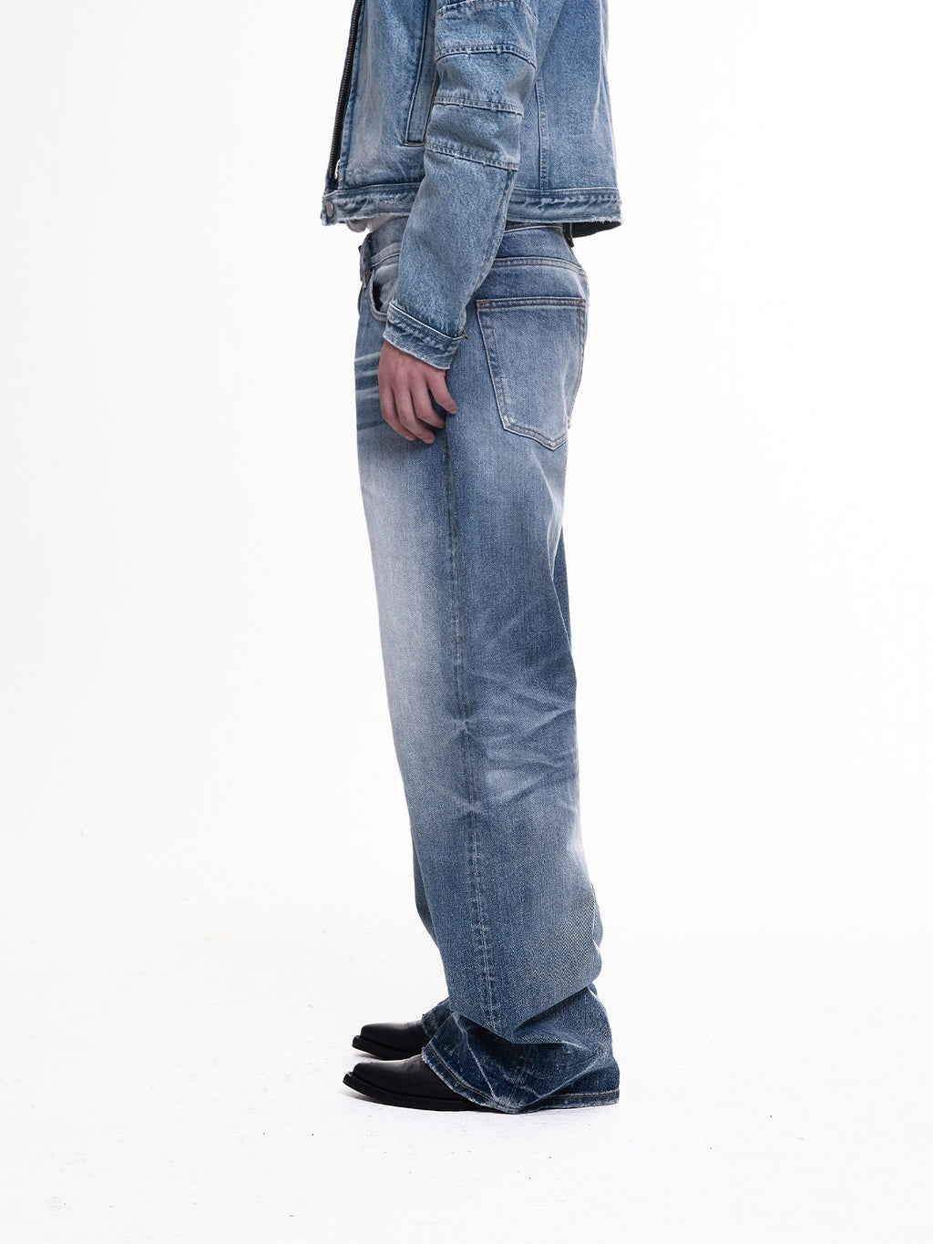 TBR King Denim 07 Snow Wash Blue Selvedge Relaxed Straight Jeans