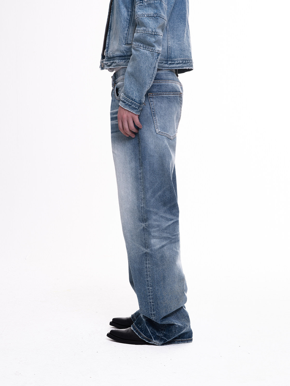 TBR King Denim 07 Snow Wash Blue Selvedge Relaxed Straight Jeans
