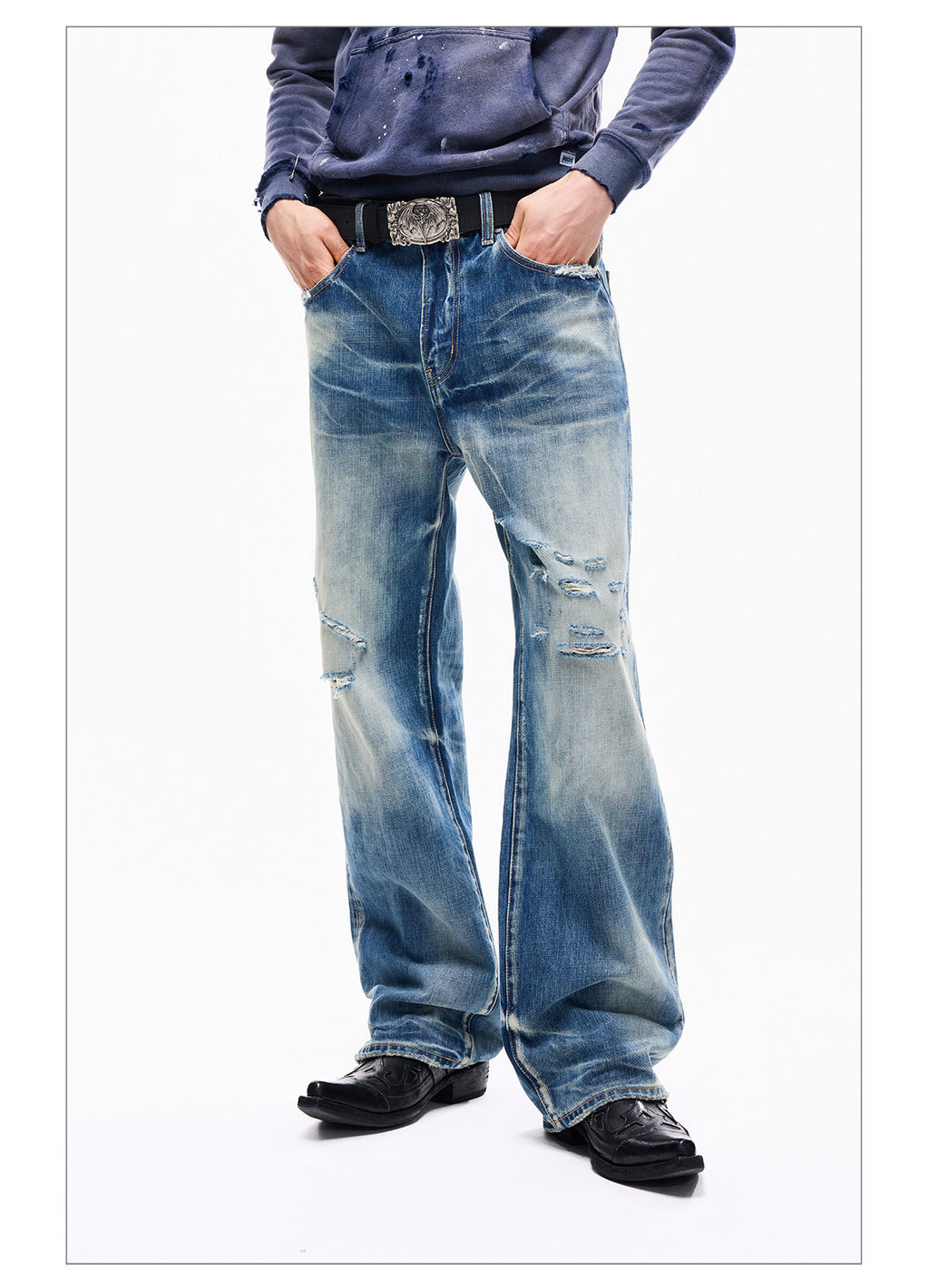 Wind02 Glacier Distressed Straight Jeans