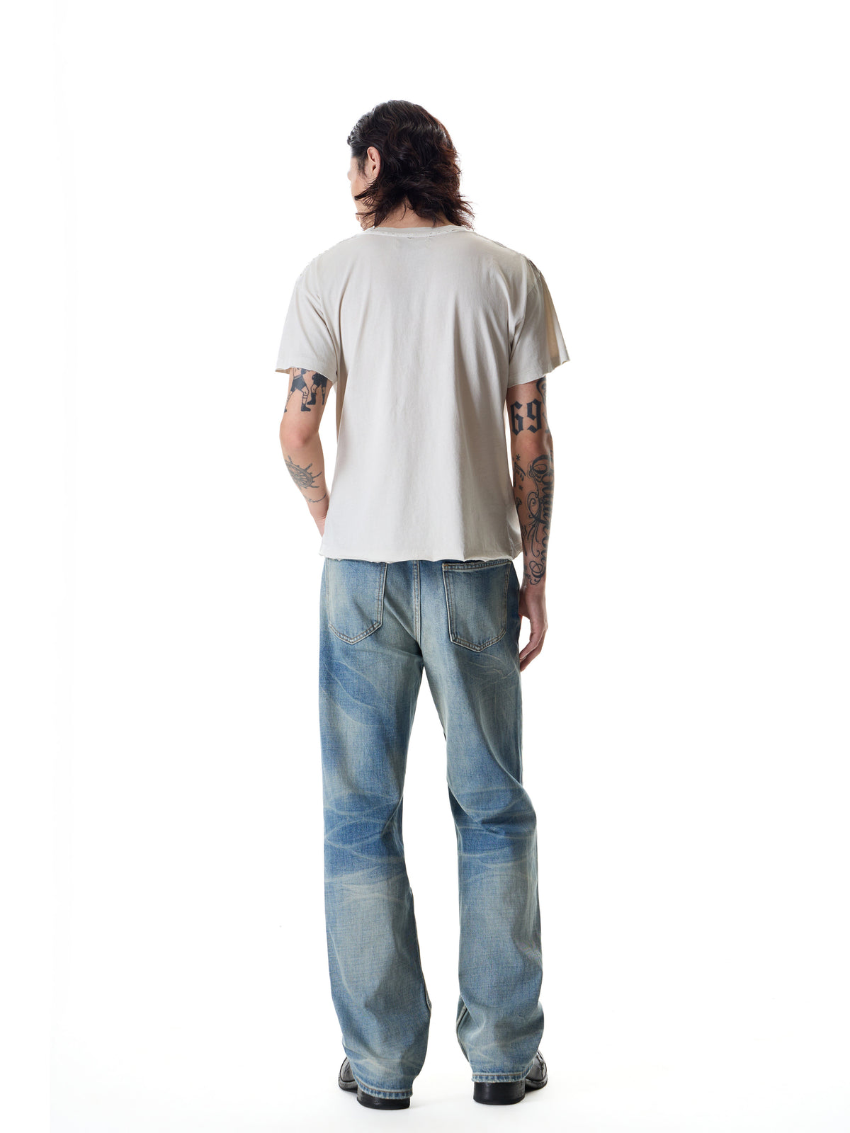 Wind10 Scratch Whisker Relaxed Jeans