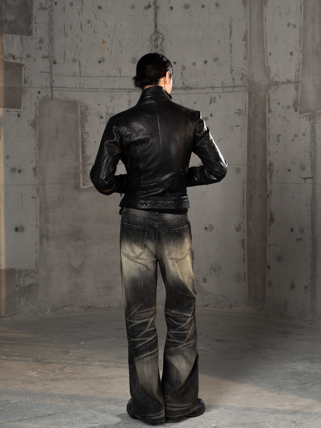 Black Brown Red Washed Jeans