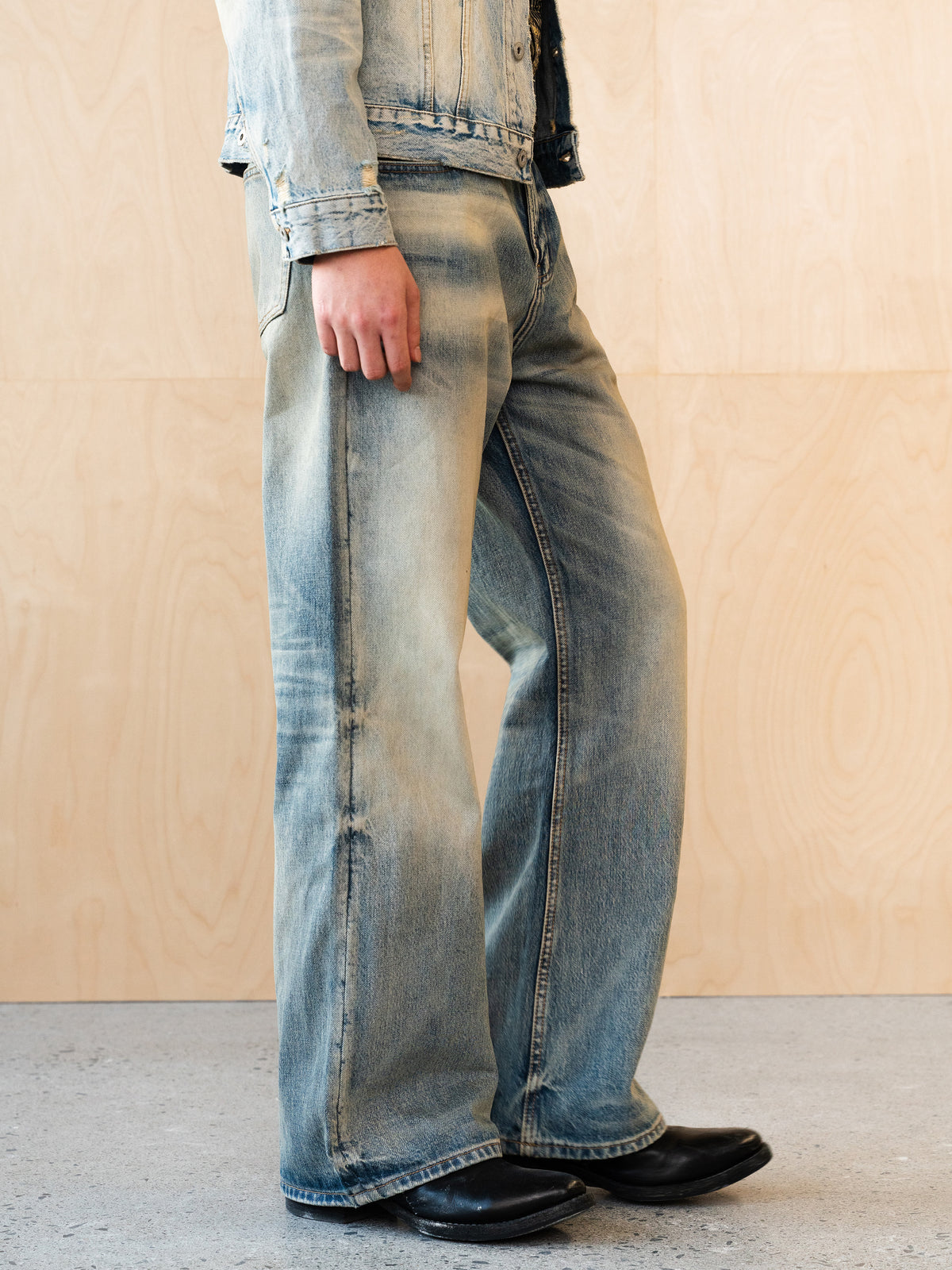 Nevada Cream Blue Jeans